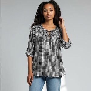 Antilia Femme 3/4 Sleeve Women’s XL Cute Houndstooth Style Blouse